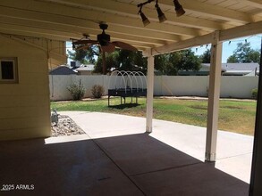 931 E Denton Ln in Phoenix, AZ - Building Photo - Building Photo