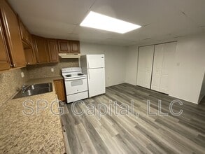 239 E King St in Shippensburg, PA - Building Photo - Building Photo