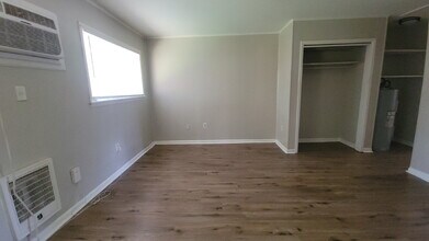 3815 Mc Vay St SW in Huntsville, AL - Building Photo - Building Photo