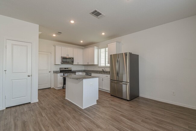 5727 Finely Run St