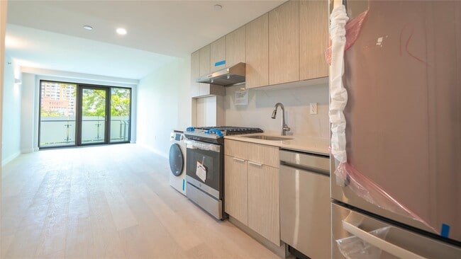 property at 13680-136-41 41st Ave