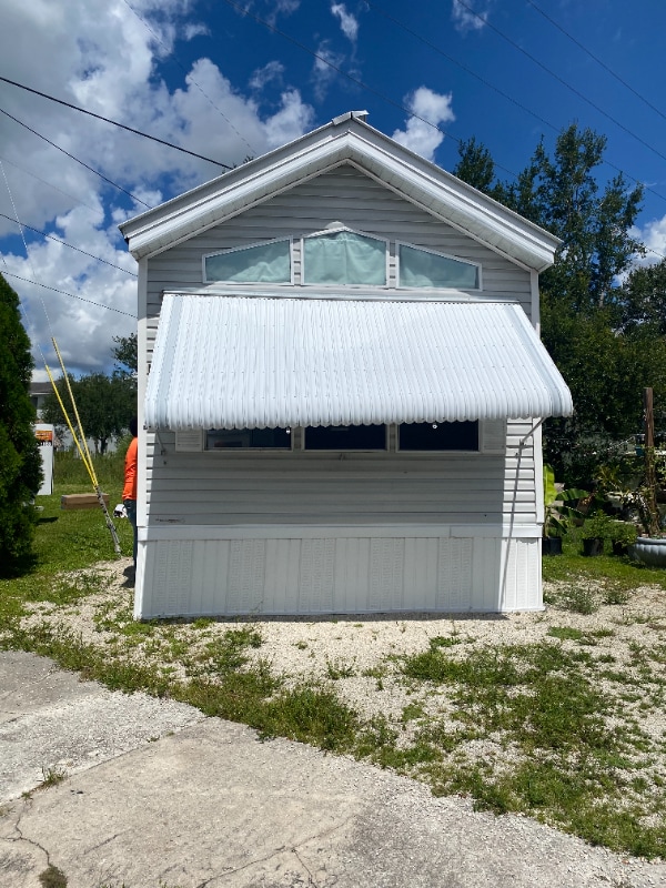property at 17881 N Tamiami Trl