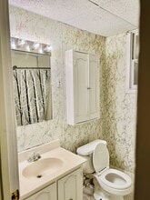 1197 Albany St, Unit #2 2nd floor in Utica, NY - Foto de edificio - Building Photo