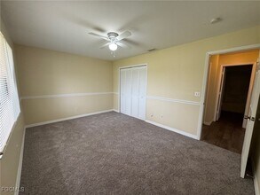 524 SW 25th Terrace in Cape Coral, FL - Building Photo - Building Photo