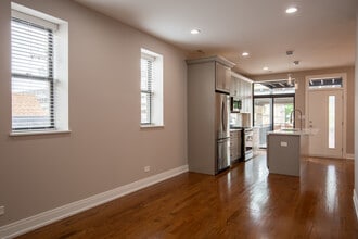 2340 W 21st St in Chicago, IL - Building Photo - Building Photo