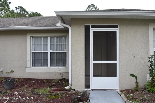 2749 Freehold Ave SE in Palm Bay, FL - Building Photo - Building Photo