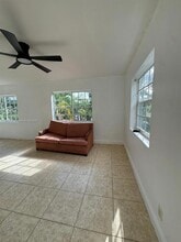 604 SW 2nd Ave in Dania Beach, FL - Building Photo - Building Photo
