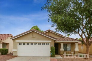 10446 W Orange Dr in Glendale, AZ - Building Photo