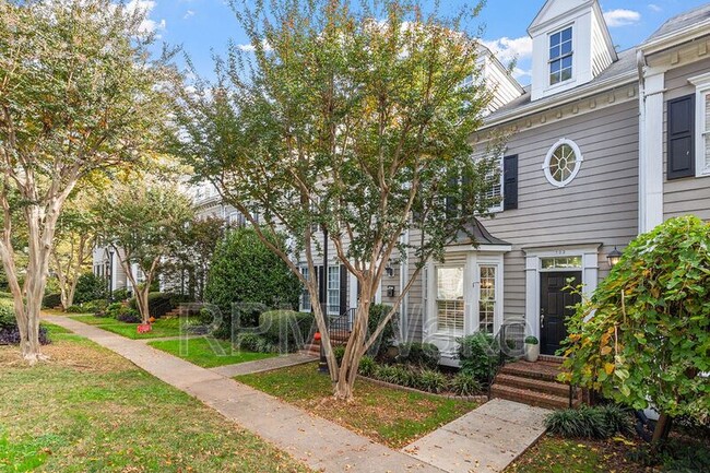 703 McClure Dr in Raleigh, NC - Building Photo - Building Photo