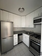 Fourth Avenue, Unit 17P in New York, NY - Foto de edificio - Building Photo