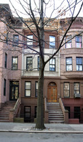 204 W 137th St in New York, NY - Building Photo