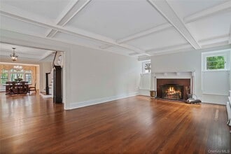 134 Pelhamdale Ave in Pelham, NY - Building Photo - Building Photo