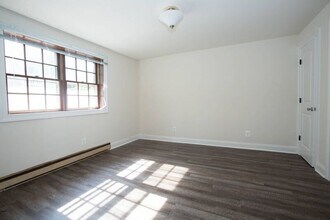 253 Stribling Ave in Charlottesville, VA - Building Photo - Building Photo