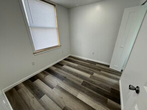 112 E Young St, Unit APT 1 in Clio, MI - Building Photo - Building Photo