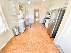 3372 Wayward Ct in Las Vegas, NV - Building Photo - Building Photo