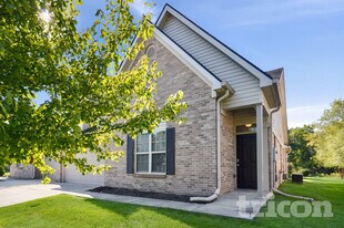 5513 Lipizzan Ln in Plainfield, IN - Building Photo