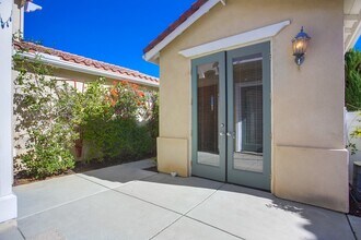 16390 Los Rosales St in San Diego, CA - Building Photo - Building Photo