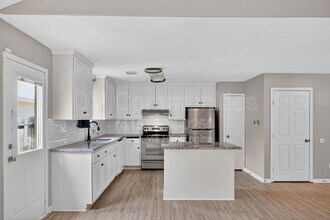 16350 Many Trees Ln in Conroe, TX - Building Photo - Building Photo