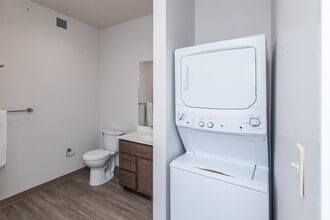 Terrace Place Apartments in Angola, IN - Foto de edificio - Interior Photo