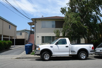 41 W 40th Ave in San Mateo, CA - Building Photo - Building Photo