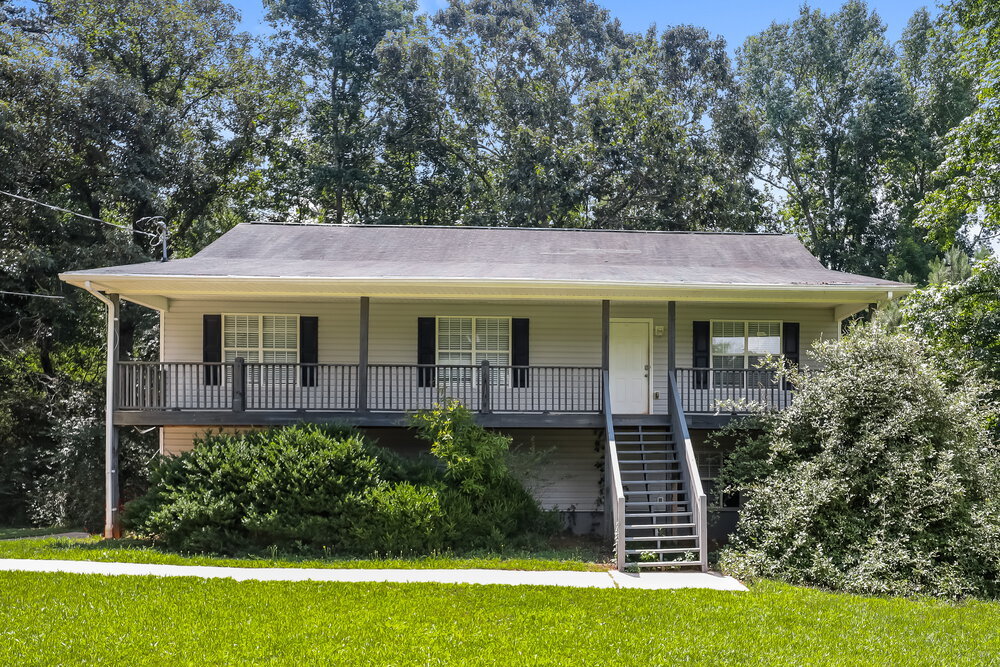 345 Anna Ave in Palmetto, GA - Building Photo