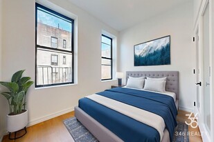 313 S 4th St, Unit 2B in Brooklyn, NY - Foto de edificio - Building Photo