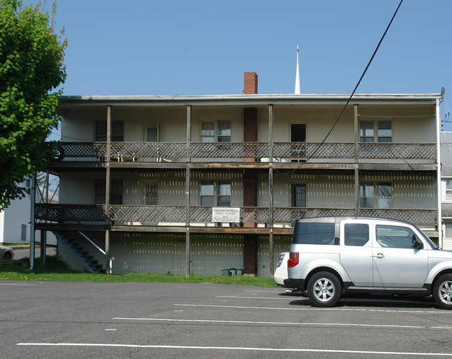 123-125 S Market St in Selinsgrove, PA - Building Photo - Building Photo