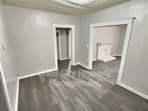 1446 N Hollywood St in Memphis, TN - Building Photo - Building Photo