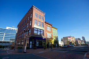 426 N Market St Apartments