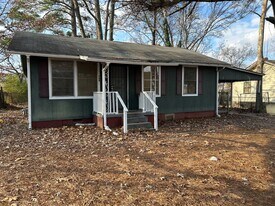 169 Pike Ave in Jacksonville, AR - Building Photo