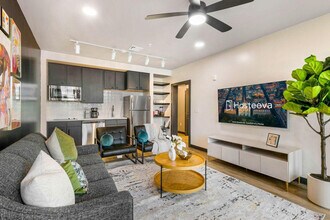 611 Commerce St-Unit -ID1267104P in New Orleans, LA - Building Photo - Building Photo