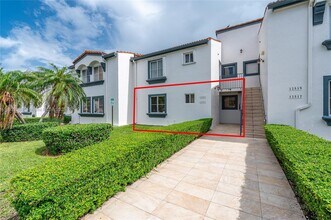 12521 NW 11th Ln in Miami, FL - Building Photo - Building Photo