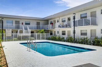 1720 Cleveland St in Hollywood, FL - Building Photo - Building Photo