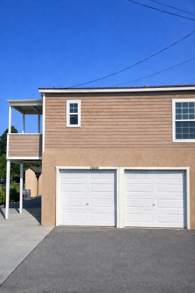 12222 Carmenita Rd, Unit 12222 in Whittier, CA - Building Photo - Building Photo