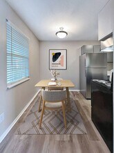 Colony House Apartments in Fort Walton Beach, FL - Foto de edificio - Building Photo