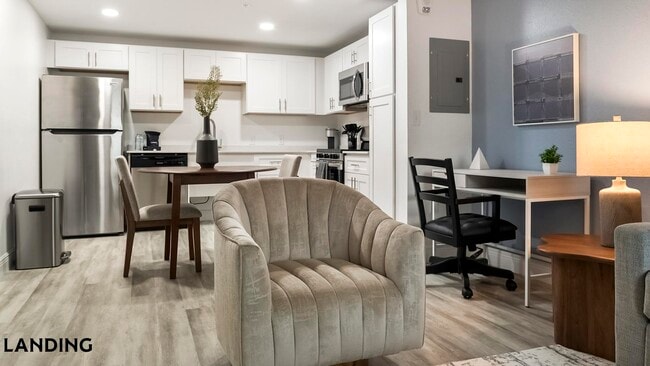 6029 W Irlo Bronson Memorial Hwy, Unit 3B-304