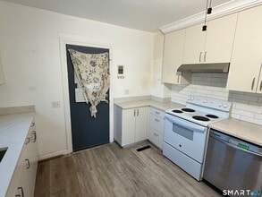 475 Migeon Ave in Torrington, CT - Building Photo - Building Photo