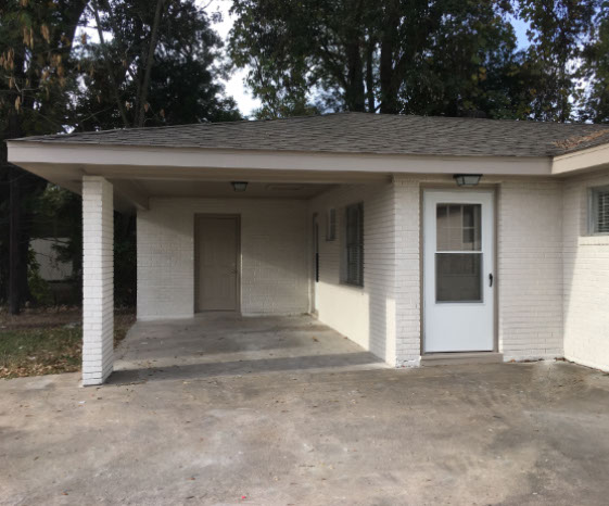 Little Village Apartments in Houma, LA - Foto de edificio