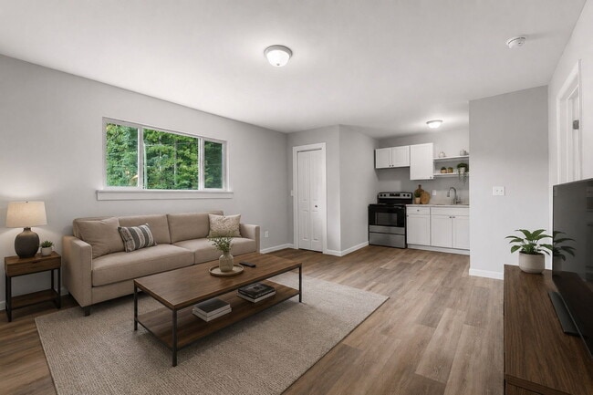 133 W Ridgewood Ave