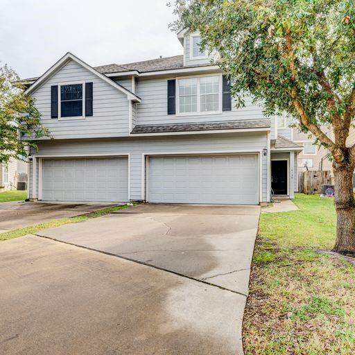 6130 Yorkglen Manor Ln in Houston, TX - Building Photo - Building Photo