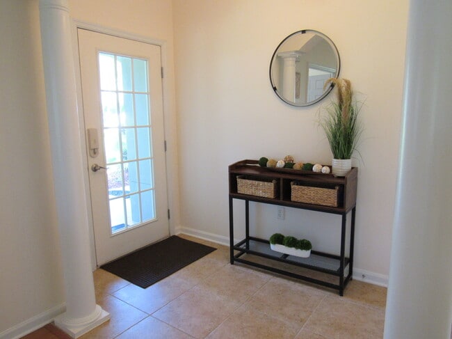 1942 Turnbull Lakes Dr in New Smyrna Beach, FL - Building Photo - Building Photo