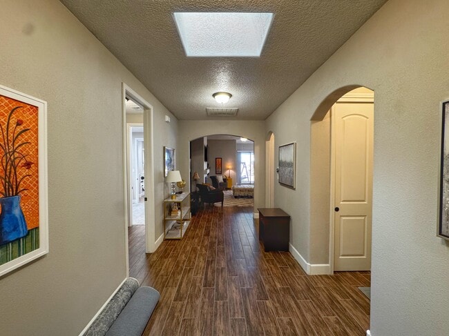 6801 Prom Ave NE in Albuquerque, NM - Building Photo - Building Photo