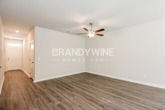 821 Coosaw Pl in Wilmington, NC - Foto de edificio - Building Photo