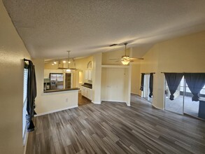 13545 Tetherline Trail in Orlando, FL - Building Photo - Building Photo