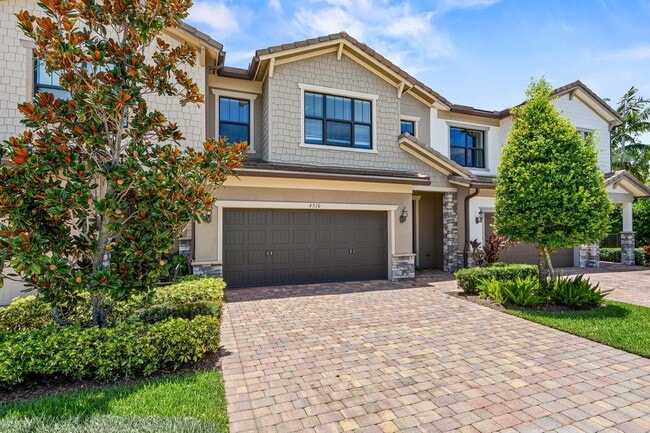 4510 Eventing St in Wellington, FL - Building Photo - Building Photo