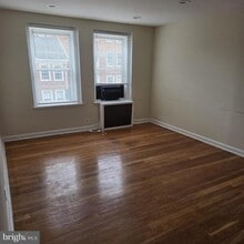 2824 31st St SE in Washington, DC - Building Photo - Building Photo