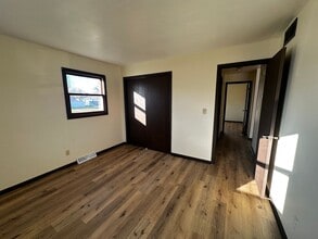 1837-1837 Post Rd in Beloit, WI - Building Photo - Building Photo