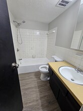 1400 Yale Ave NW in Canton, OH - Building Photo - Building Photo