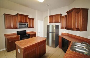 101 Blue Quail Rd in Glenn Heights, TX - Building Photo - Building Photo