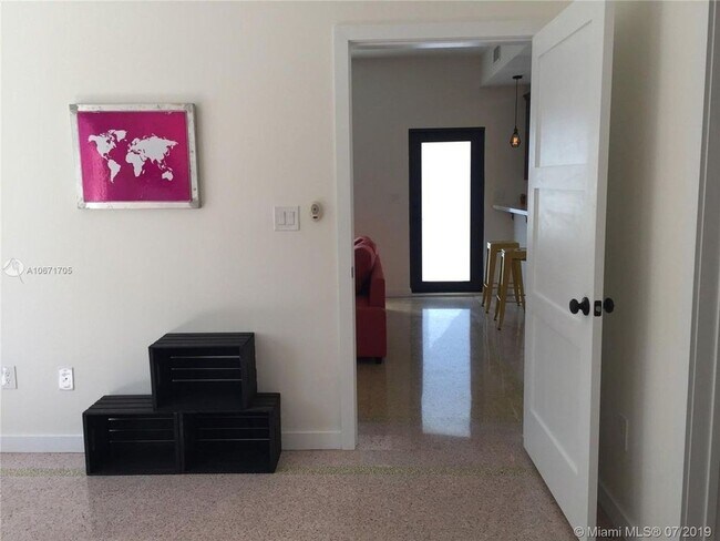 1100 NE 5th Terrace in Fort Lauderdale, FL - Building Photo - Building Photo